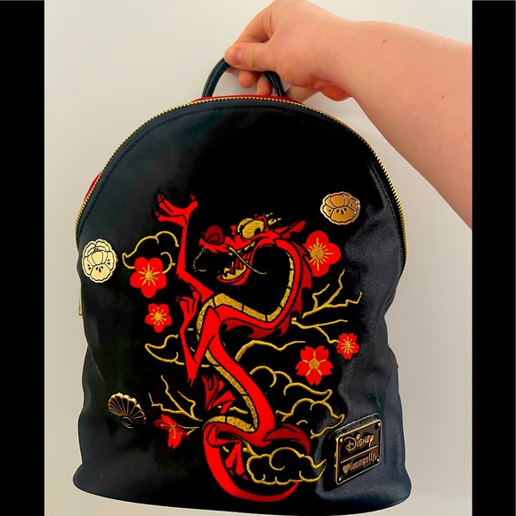🐉 RARE Loungefly Disney Mulan Mushu Satin Mini Backpack 🐉 - Picture 6 of 6